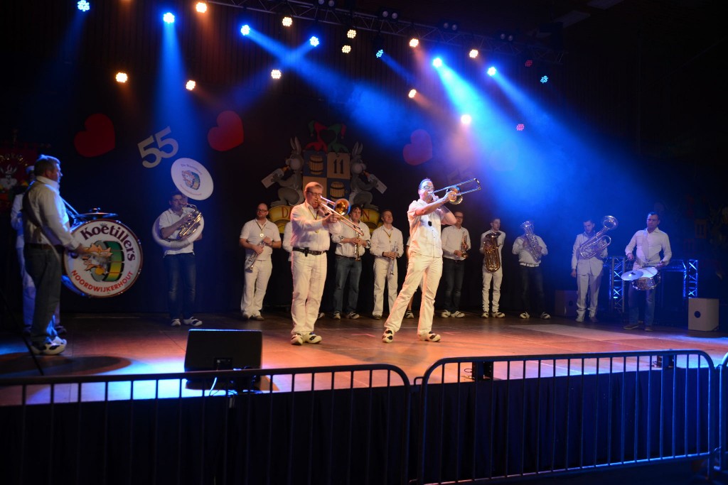 ../Images/Jeugddisco White Edition 089.jpg